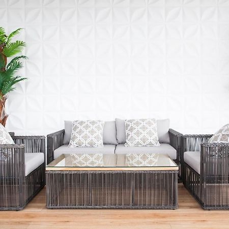 Grand Caman Hotel Bekasi Zewnętrze zdjęcie