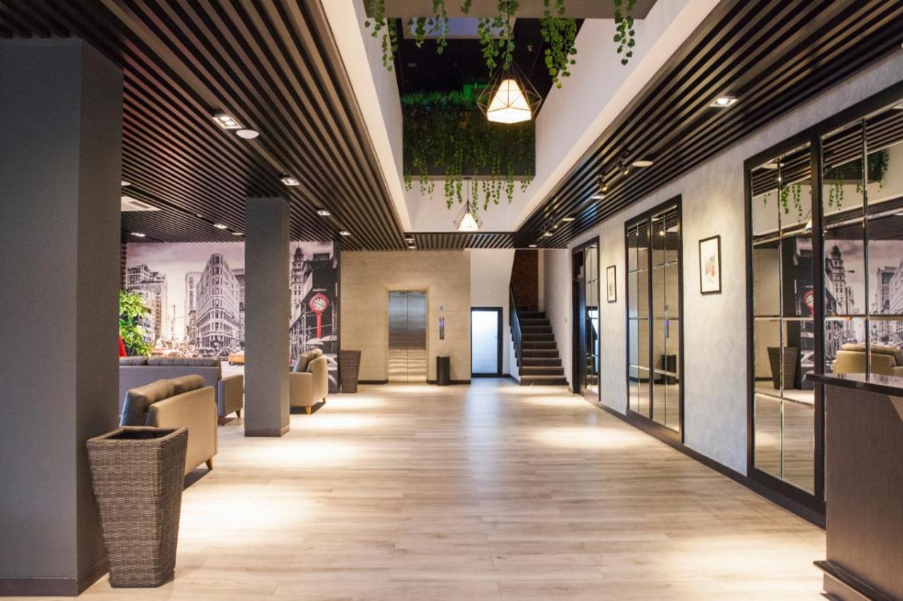 Grand Caman Hotel Bekasi Zewnętrze zdjęcie